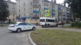 Двое детей пострадали в Чувашии при столкновении электросамоката с автомобилем