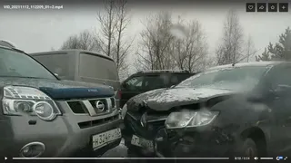 Первый снег: в Дубровичах столкнулись 7 автомобилей
