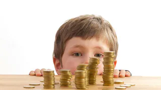 Когда придут детские пособия в августе - график выплат