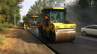 Рязанские строители разработали асфальт, который можно укладывать в холода