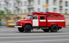 В Пензе 25 огнеборцев выехали на тушение пожара в ТЦ «Куб»