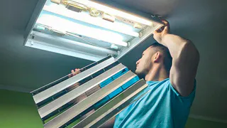 «Пришёл вежливый мужчина и решил мои бытовые проблемы»