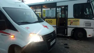 На Циолковского столкнулись две маршрутки и скорая