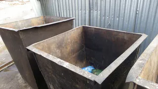 Звенящий мусор: во дворах рязанцев предложили поставить контейнеры для стекла