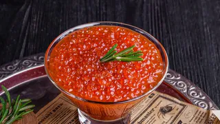 Новогодний деликатес продолжает стремительно расти в цене, несмотря на хорошую путину

