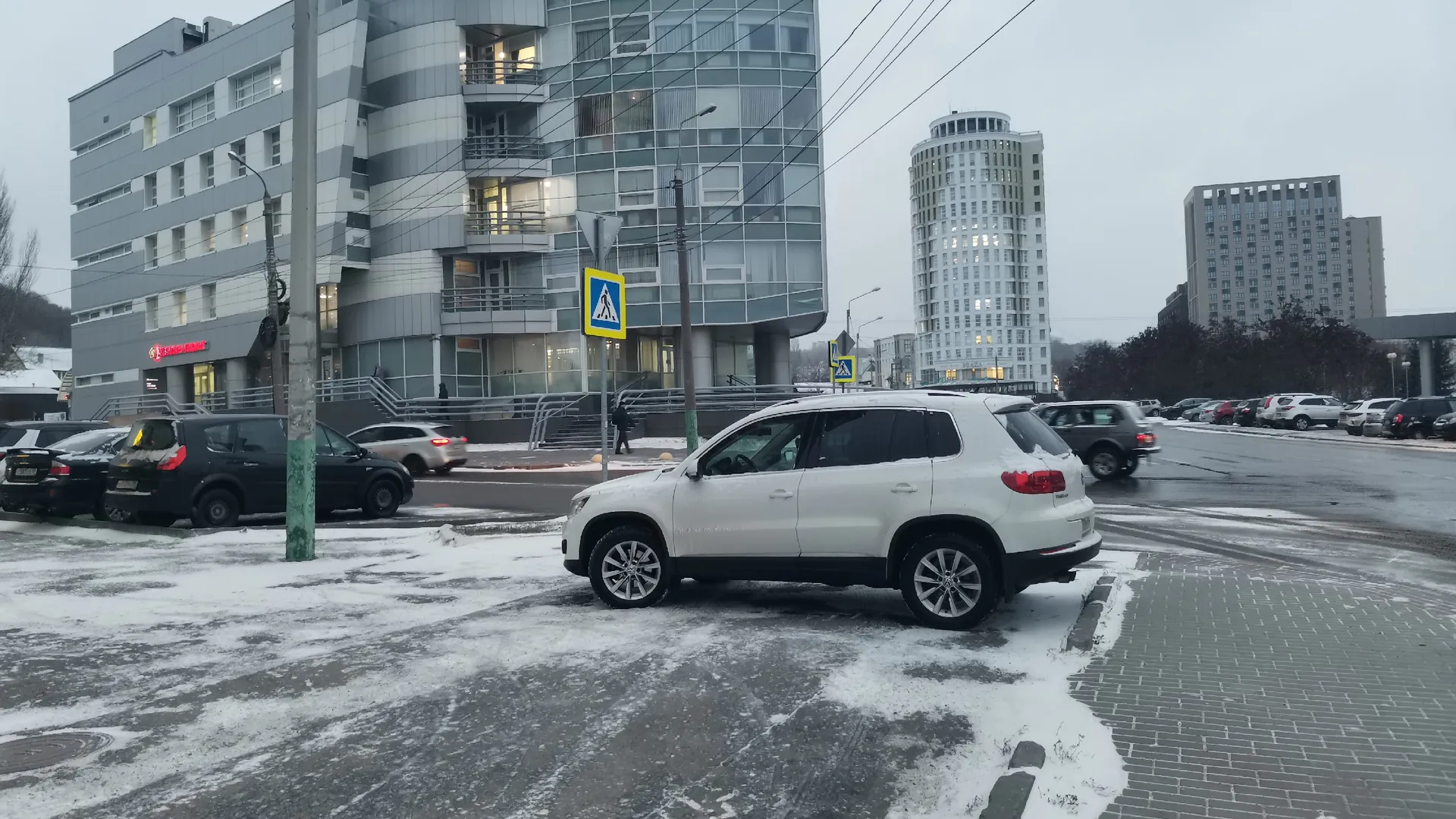 В России появилась новая зигзагообразная разметка на дорогах: что означает и как не попасть на штраф