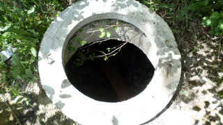 Вопрос остается открытым.Один из колодцев возле школы в Дашках все еще представляет опасность