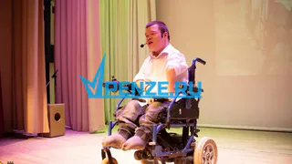 27-летний воспитанник арт-поместья «Новые берега» под Пензой поет и коллекционирует музыкальные шкатулки