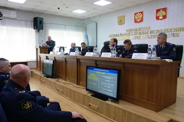 В Коми выросло число условно-досрочно освобожденных зэков