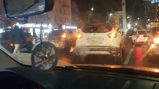 Рязанца пришлось госпитализировать, после того, как его сбили на площади Победы