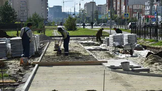 Глава Пензы проверил, как идет благоустройство сквера «Семейный»