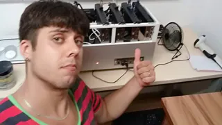 Интервью с человеком, который научился зарабатывать криптовалюту, уехав в Китай