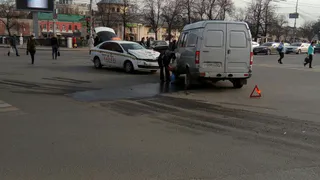 ДТП в центре Рязани - столкнулись "Газель" и такси
