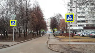 В Дашково-Песочне улицу усеяли знаками "пешеходный переход"