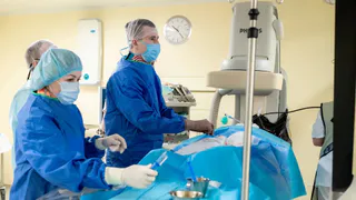 Челябинский кардиологический центр бесплатно установил дорогостоящие приборы пациентам