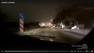 На улице Солнечной перевернулась Lada Priora