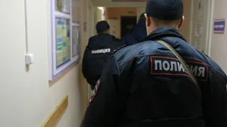 Пьяный рязанец помял машину, а потом притворился, что ремонтирует другую