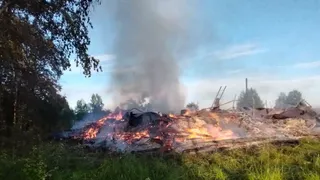 "Жаркое" воскресенье выдалось у пожарных в Коми: пять вызовов за день