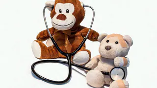 В школах предложили организовать прием стоматологов и гинекологов. Что об этом думают рязанцы?