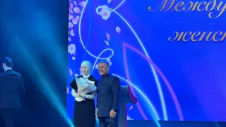 Жительница Нижнекамска удостоена медали «Ана даны — Материнская слава»