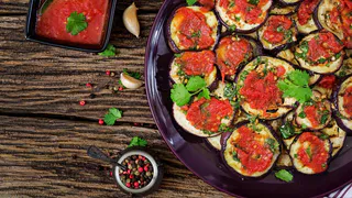 Такие баклажаны готовит бабуля из деревни на юге: Вкуснее точно ничего не ели — гости будут драться за рецепт