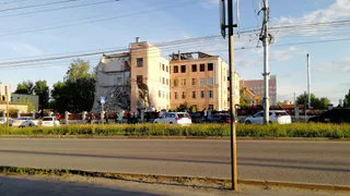 Построят заново: в Рязани сносят здание онкодиспансера