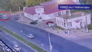 В Чебоксарах столкнулись "Тойота" и автобус "Форд": два человека травмированы