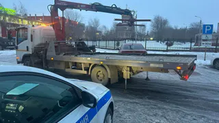 В Магнитогорске выявляют водителей, которые паркуются на местах для инвалидов