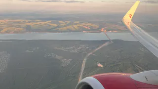 «Азур — позор, хотим домой»: пассажиры почти двое суток ждали вылета из Фукуока в Казань