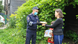 Сотрудники ГИБДД РТ оперативно доставили в больницу пострадавшего мальчика 