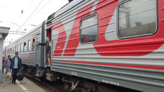 Честные признания проводницы РЖД: за занавесками в плацкарте охи-вздохи, и каждый рейс у пассажиров что-нибудь пропадает