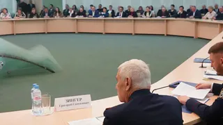 В Брянске обсудили безопасность школ и защиту детей от деструктивного влияния