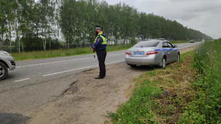 Какие 3 документа ГАИ не в праве потребовать у водителей и как законно отказать инспектору: ответ юриста