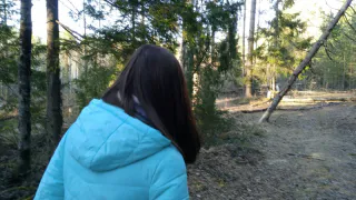 Клещи ненавидят этот запах: стоит всего 45 рублей, а защищает в сто раз лучше магазинного аэрозоля