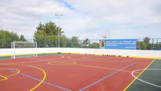 В Пензе на отремонтированную спортивную площадку у школы №11 пускают не всех