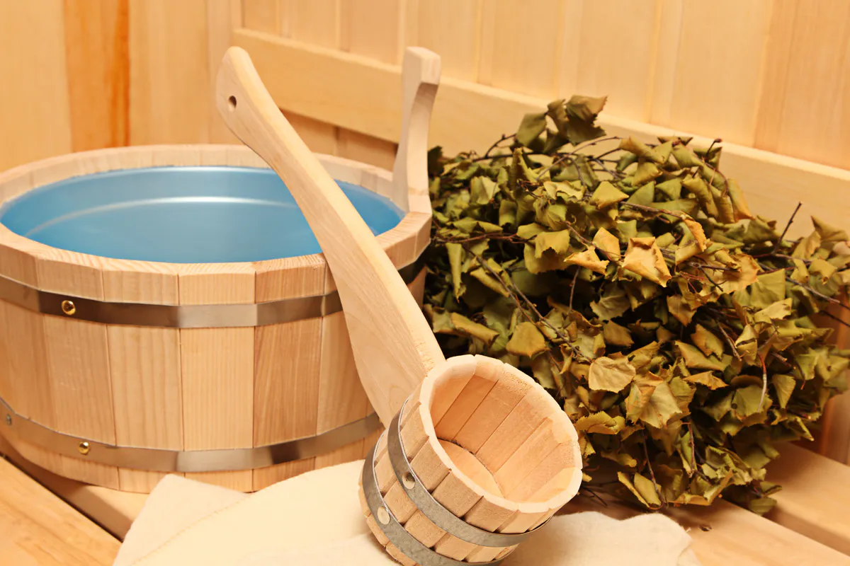 Нижнекамка: «Что за соседство возле детского сада?»