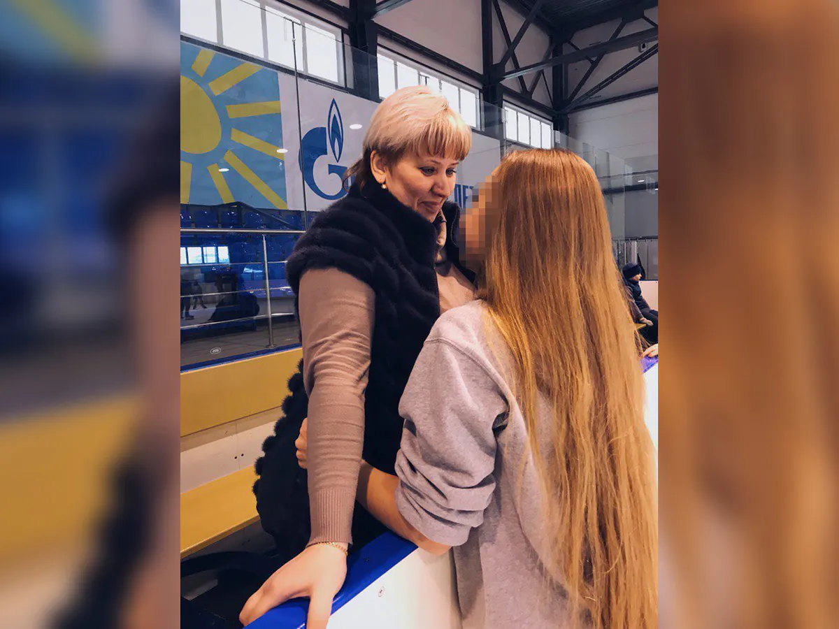 Очередной секс-скандал в школе: завуч влюбилась в ученицу?