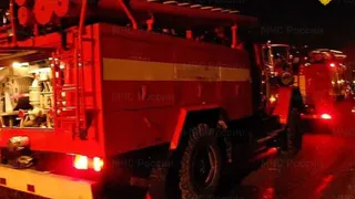 При пожаре на Почтовой в Брянске эвакуировали жильцов 10-этажки
