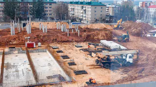 В Чебоксарах полным ходом идет строительство Дворца водных видов спорта