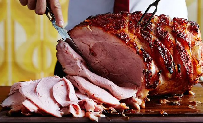 Приметы и запреты на 10 января: за мясо беремся всей семьей