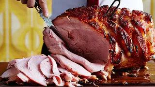 Приметы и запреты на 10 января: за мясо беремся всей семьей