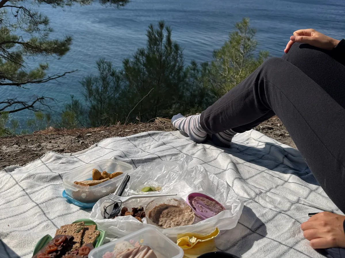 Как вернуть радость жизни? Ответ на этот вопрос еще 1000 лет назад давал мудрый Омар Хайям