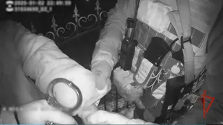 Росгвардия опубликовала видео задержания подозреваемого в убийстве в Канаше