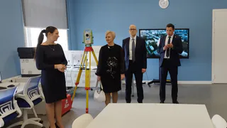 Представители власти нескольких регионов посетили школу № 76 Рязани