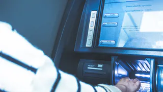 Число розничных акционеров банка ВТБ превысило 1 миллион