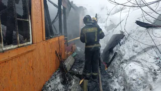 В Александрове мощный пожар уничтожил жилой дом