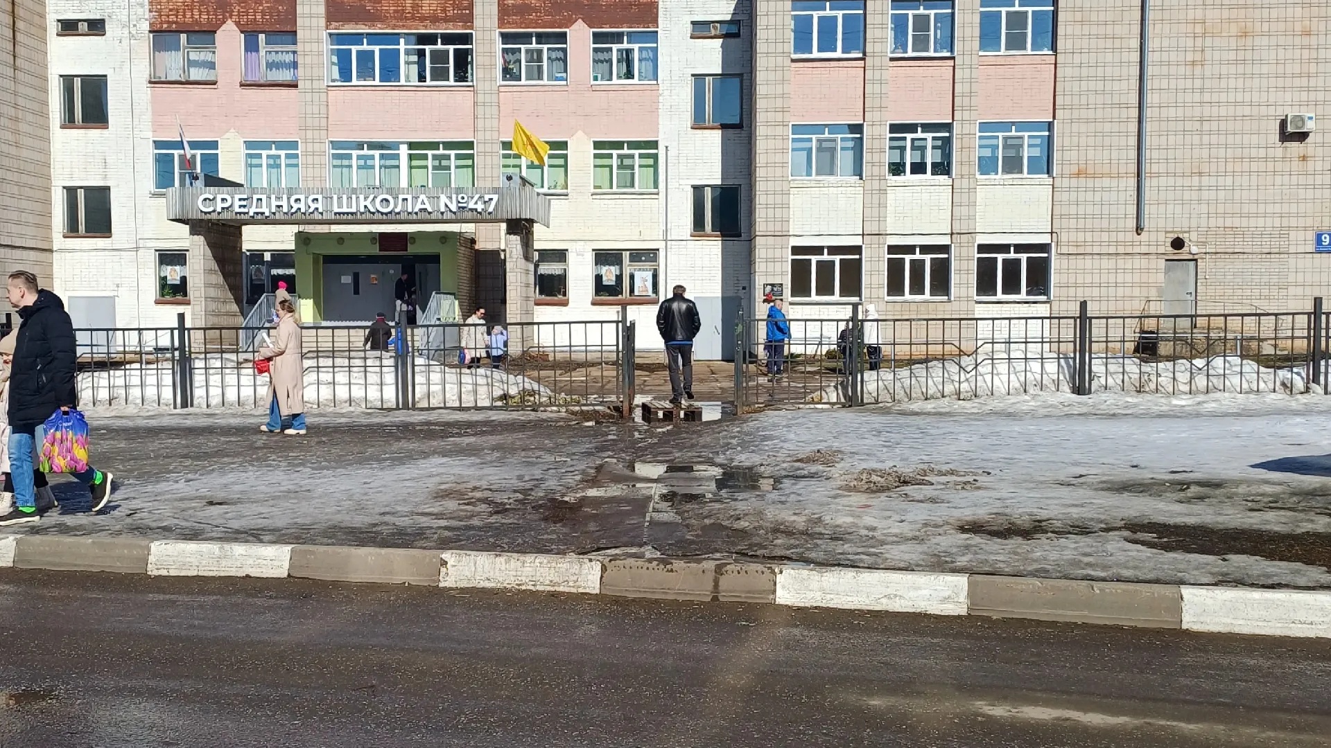 На охрану чиновников Кабмина Татарстана в 2026 году выделили в 20 раз больше средств, чем на безопасность школы
