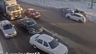 Видео:  в Дашково-Песочне произошло массовое ДТП