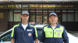 В Мокшанском районе полицейские спасли мужчину, которому стало плохо за рулем