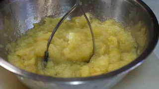 Яблочное волшебство: как сделать нежнейшее крем-пюре из простых яблок